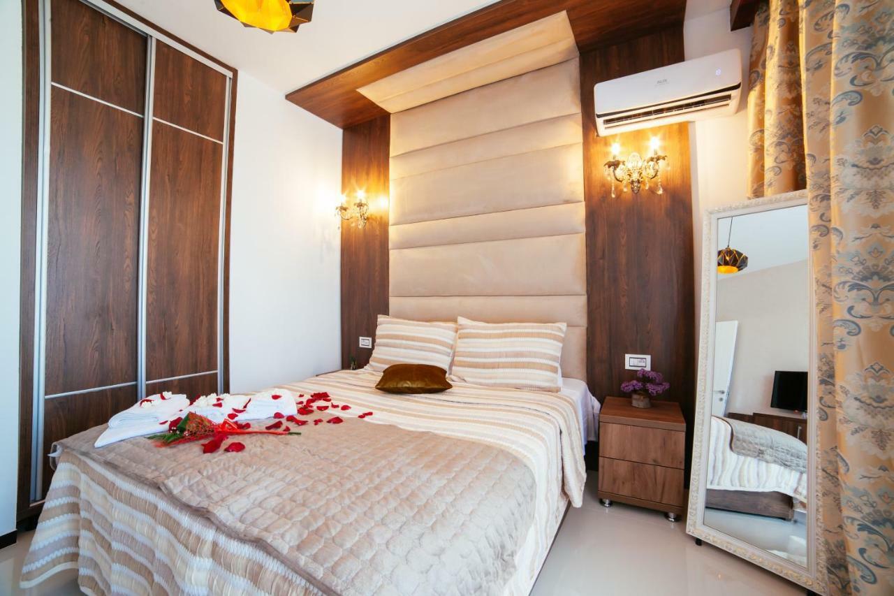 Hotel Platinum Улцинь Екстер'єр фото