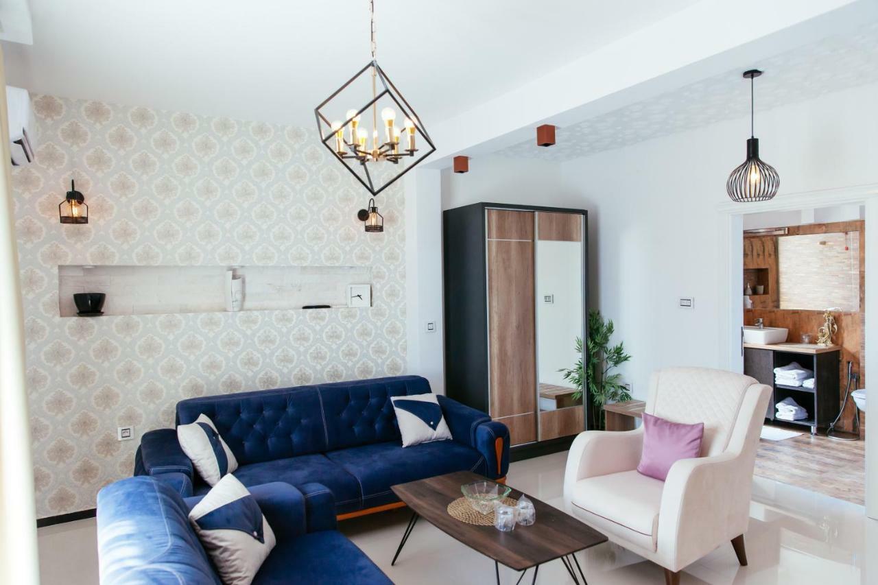 Hotel Platinum Улцинь Екстер'єр фото