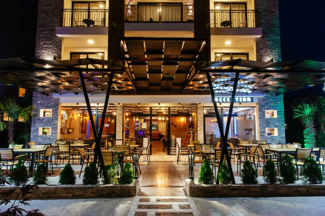 Hotel Platinum Улцинь Екстер'єр фото